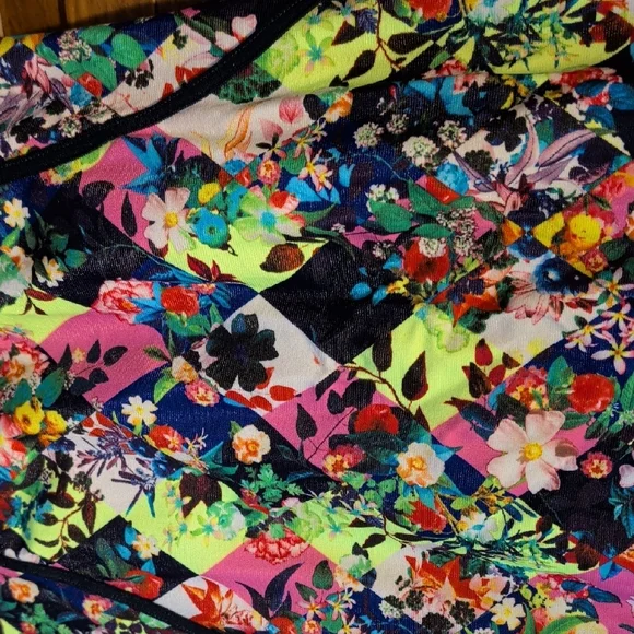 Funkita Size 10 Swimsuit - Picture 6 of 6